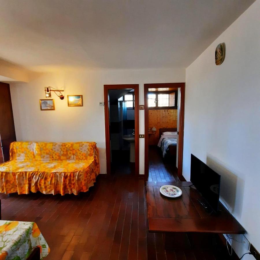 La Capanna Appartement Margno Buitenkant foto