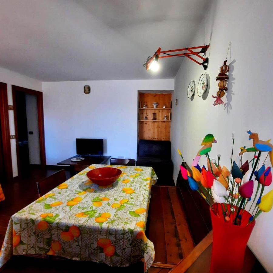 La Capanna Appartement Margno Buitenkant foto